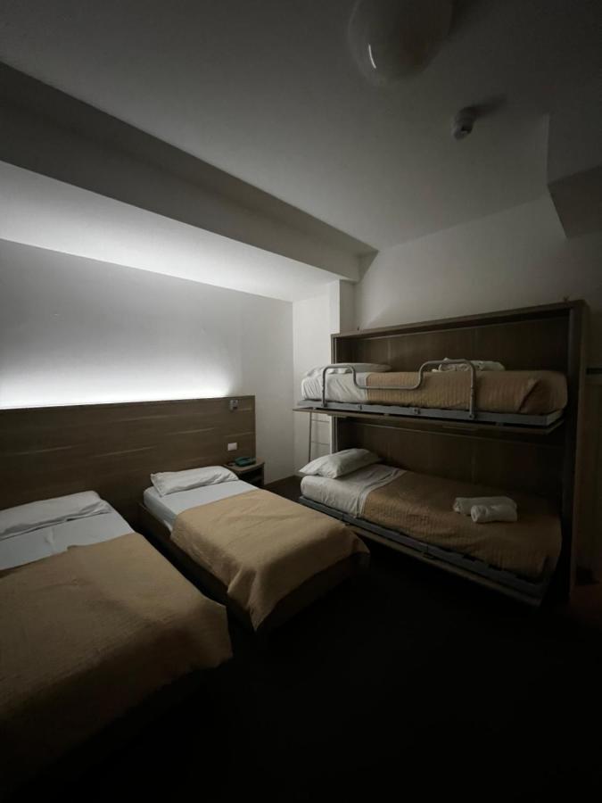 Hotel Trieste Riccione Eksteriør billede